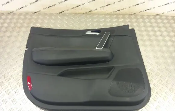 KIA Sportage Front door card panel trim