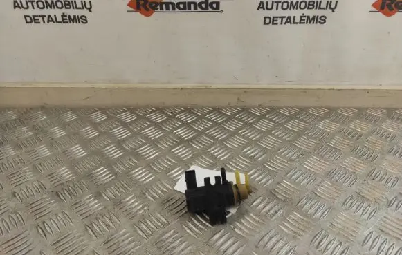 Volkswagen Transporter - Caravelle T5 Vacuum valve 1K0906627A 70086800