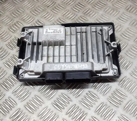 Honda Odyssey Engine control unit/module 378235MRA0 378205MRA04