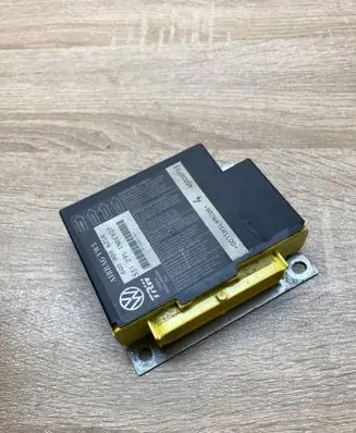 Seat Ibiza III (6L) Airbag control unit/module 6Q0909605R 331295