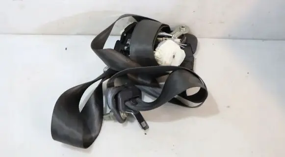 Renault Clio III Front seatbelt