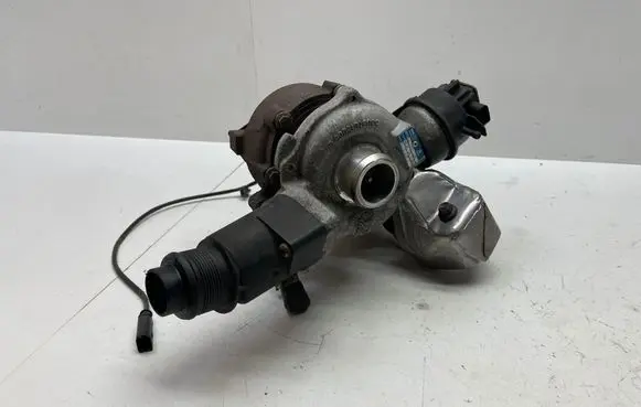 Audi A4 S4 B8 8K Turbo 03L145701 50167491 BV43B0140