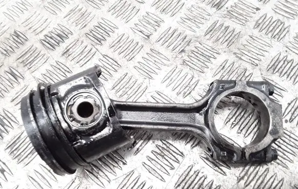 Alfa Romeo 166 Piston with connecting rod
