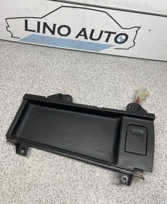 BMW 5 E39 12 V Socket (front) 8159694