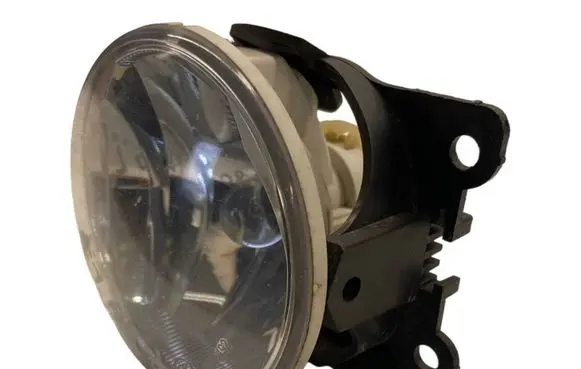 Peugeot 208 Front fog light 9675450980 11417682 A046192