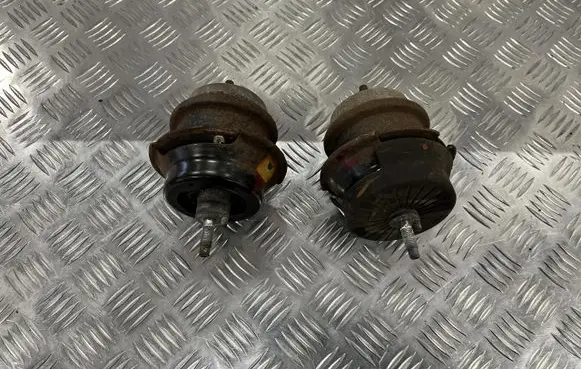 Infiniti Q60 Engine mount vacuum valve PU14991