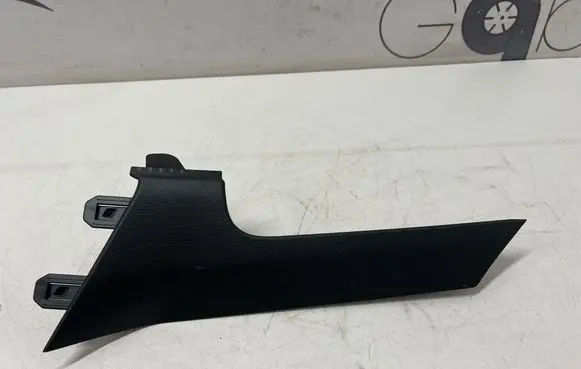 BMW i4 Other sill/pillar trim element 7490365