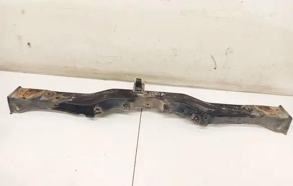 Toyota Avensis T250 Radiator support slam panel 