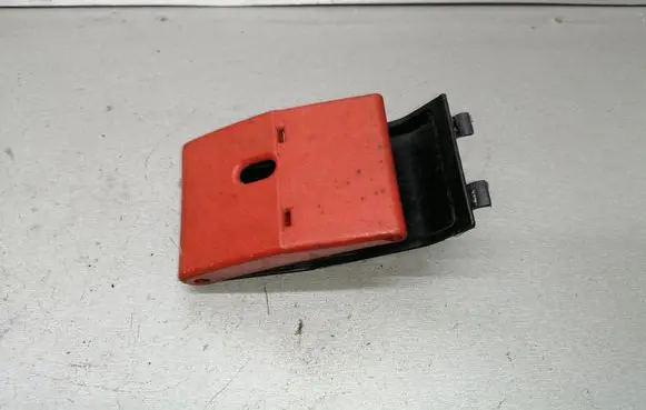 Mercedes-Benz E W124 Engine bonnet (hood) release handle