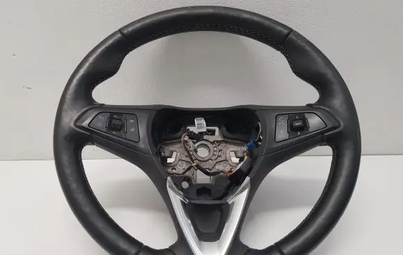 Opel Karl Steering wheel 42644227 34269616A 12015218B