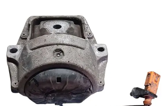 Audi A4 S4 B8 8K Engine mount bracket 8K0199381
