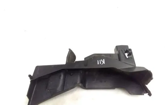 Ford Grand C-MAX Intercooler air guide/duct channel AM51R02477A