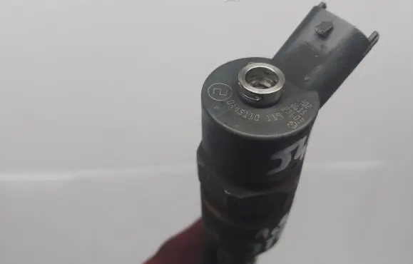 Alfa Romeo 156 Fuel injector 0445110119