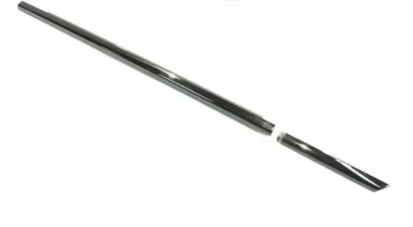 BMW 2 F44 Front door trim (molding) 