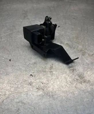 Mercedes-Benz E W210 Accelerator throttle pedal A0125423317