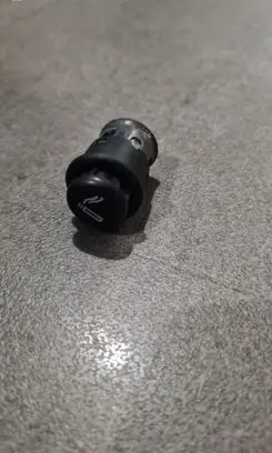 Volkswagen PASSAT B7 Cigarette lighter 