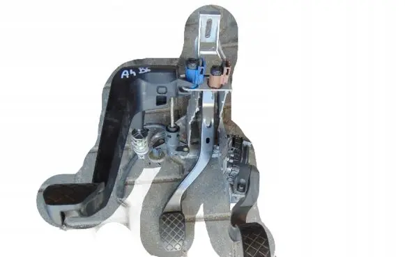 Audi A4 S4 B6 8E 8H Pedal assembly 8E1721117A