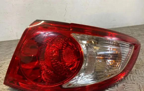 Hyundai Santa Fe Rear/tail lights 924022B000