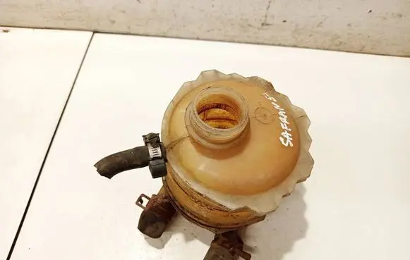 Renault 19 Coolant expansion tank/reservoir 7700808838