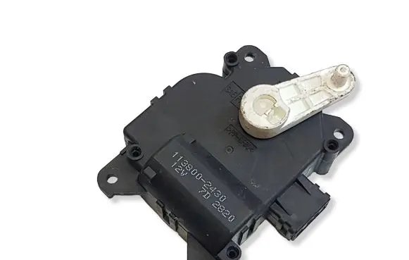 Honda CR-V Air flap motor/actuator 1138002430