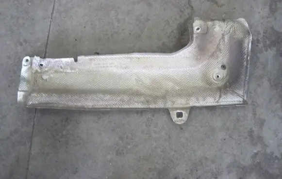 Mercedes-Benz E A207 Exhaust heat shield A2046828371