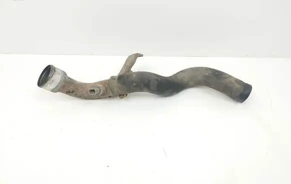 Intercooler hose/pipe
