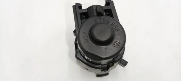 BMW 5 E60 E61 Ignition lock contact 6765858 32306765858