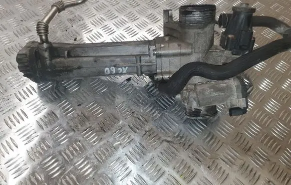 Volvo XC60 EGR valve cooler 31272702 31216665
