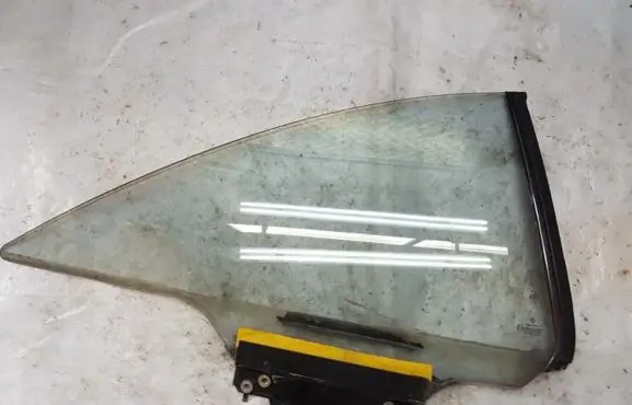 Mercedes-Benz CL C215 Rear side window