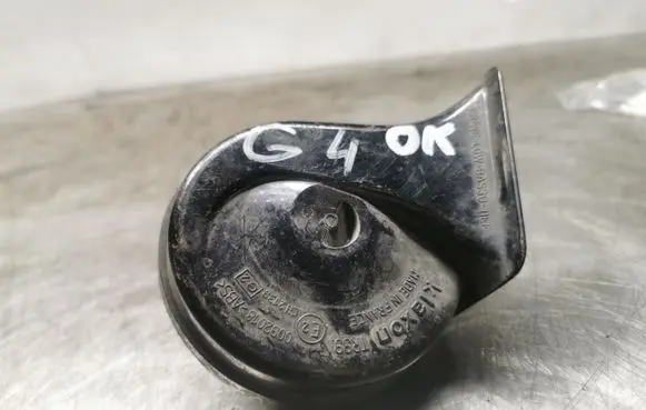 Volkswagen Golf IV Horn signal
