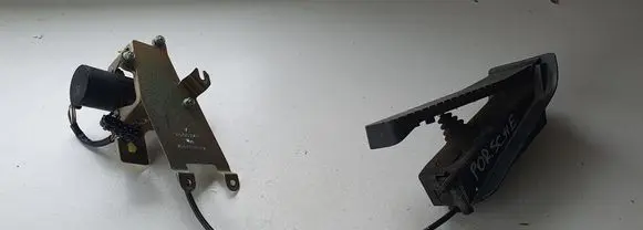 Porsche Boxster 986 Accelerator throttle pedal