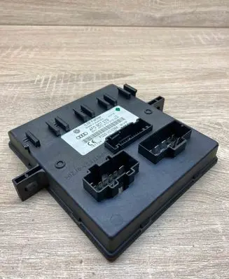 Audi A6 S6 C6 4F Comfort/convenience module 4F0907279 4F0910279 008