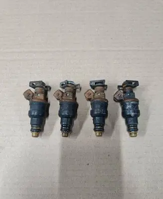 Hyundai Coupe Fuel injectors set 3531023210 9250930019