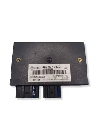 Audi A8 S8 D3 4E Tow bar trailer control unit/module 4E0907383C 506765