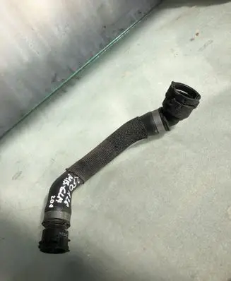 Mercedes-Benz GLA H247 Engine coolant pipe/hose A1775016102