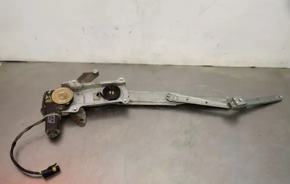 Jeep Grand Cherokee Front door electric window regulator 55005165