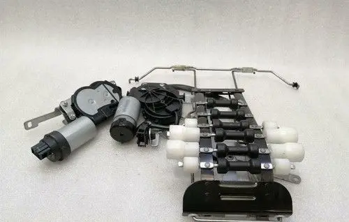 Bentley Flying Spur Windshield washer spray nozzle 3D0881879D