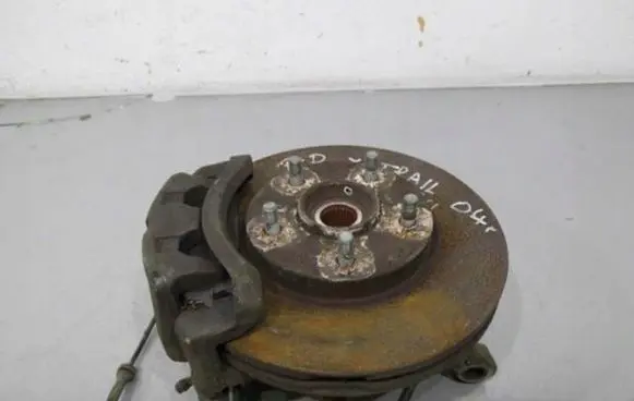 Nissan X-Trail T32 Front wheel hub spindle knuckle