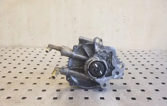 Jaguar XJL Vacuum pump 9X2Q2A451BD