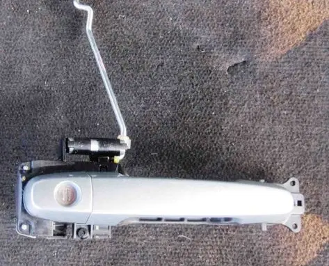 Toyota Yaris Front door exterior handle