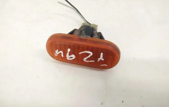 Renault 19 Front fender indicator light