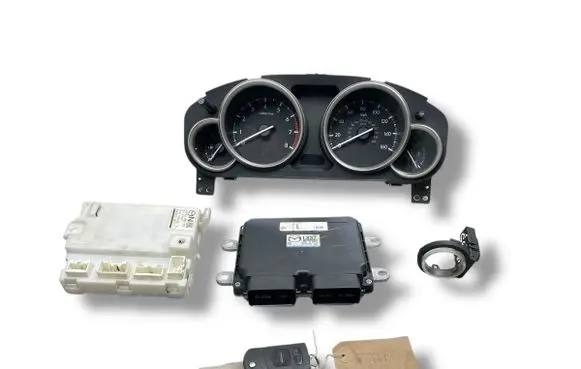 Mazda 6 Engine ECU kit and lock set L83718881E E6T57571HV GS1F67560N