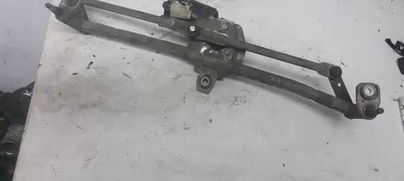 Audi A3 S3 8L Front wiper linkage and motor