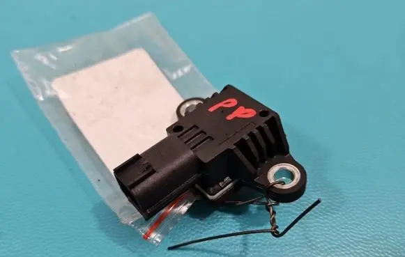 Isuzu D-Max Fuel cut-off switch 898146939Y IMPRK1362708
