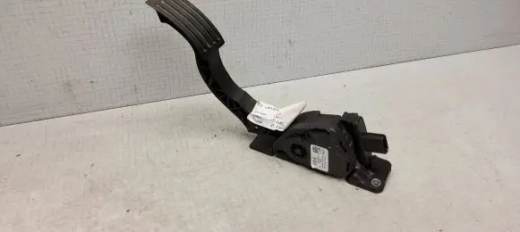 Ford Focus ST Accelerator throttle pedal EV619F836AA 6PV01036880 LH208BV61GE