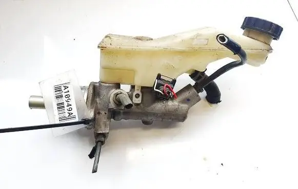 Toyota Corolla Verso AR10 Master brake cylinder 25113479