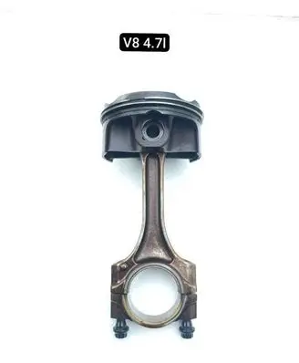 Maserati GranCabrio M145 Piston with connecting rod