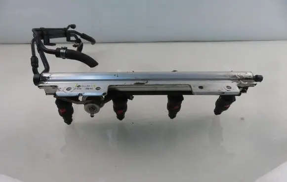 Renault Laguna I Fuel main line pipe 91225118