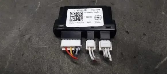 Volkswagen Golf VIII Steering rack control module 3133031-ab