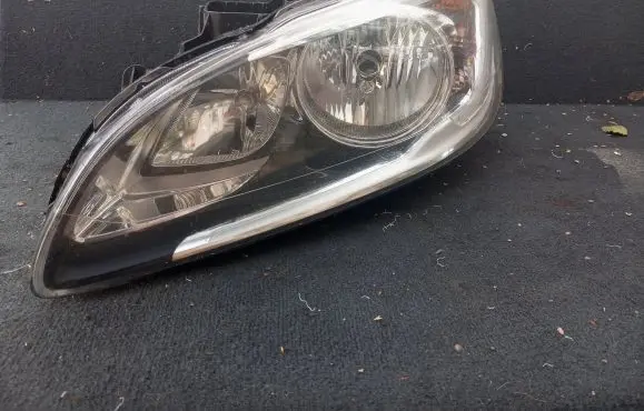 Volvo S60 Headlight/headlamp 31420117